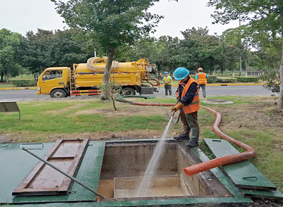 永丰化油池清理